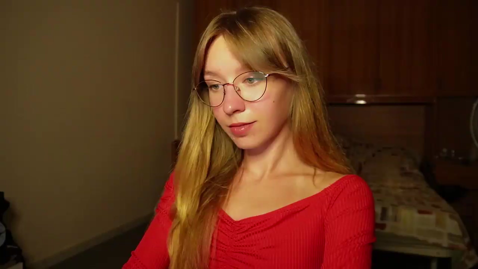 Gallery image thumbnail from Sia_A's myfreecams stream on, 08/25/2026, 23:50 image 8 of 20