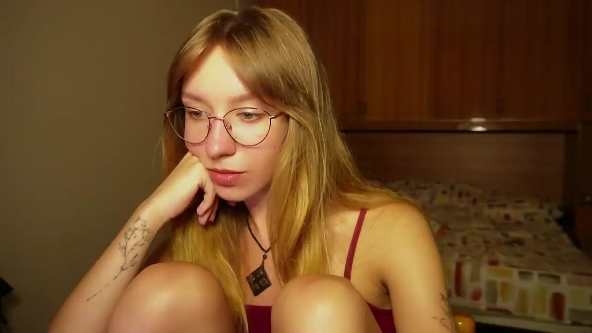 Gallery image thumbnail from Sia_A's myfreecams stream on, 08/31/2026, 23:20 image 7 of 20