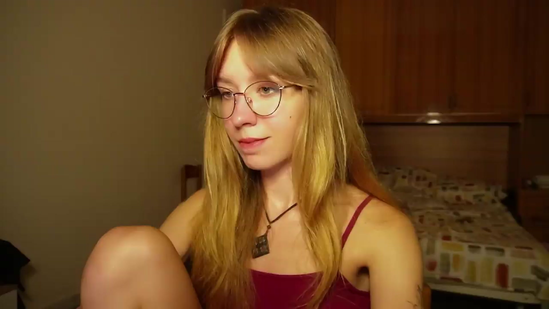Gallery image thumbnail from Sia_A's myfreecams stream on, 08/31/2026, 23:20 image 4 of 20