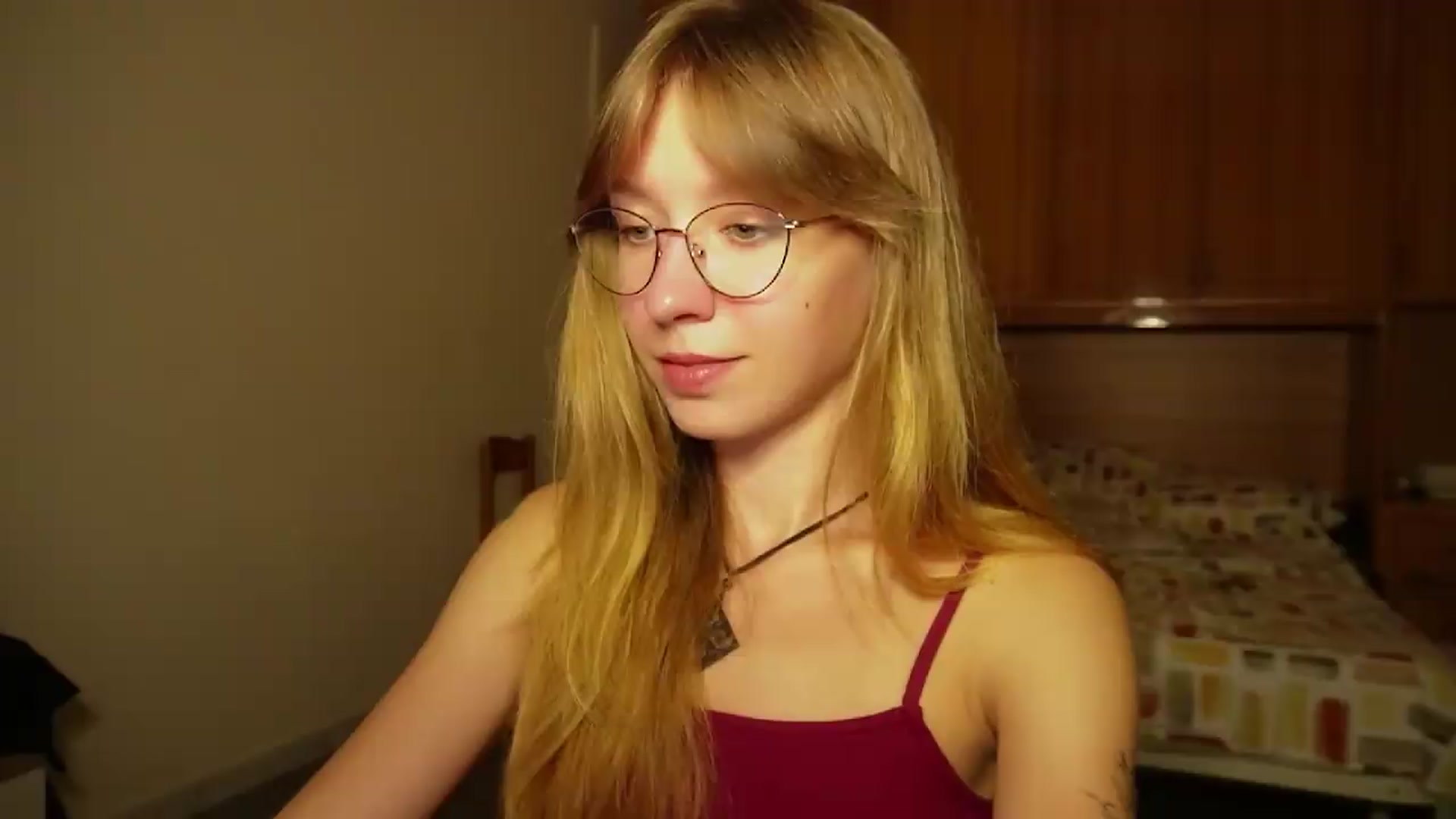 Gallery image thumbnail from Sia_A's myfreecams stream on, 08/31/2026, 23:20 image 1 of 20