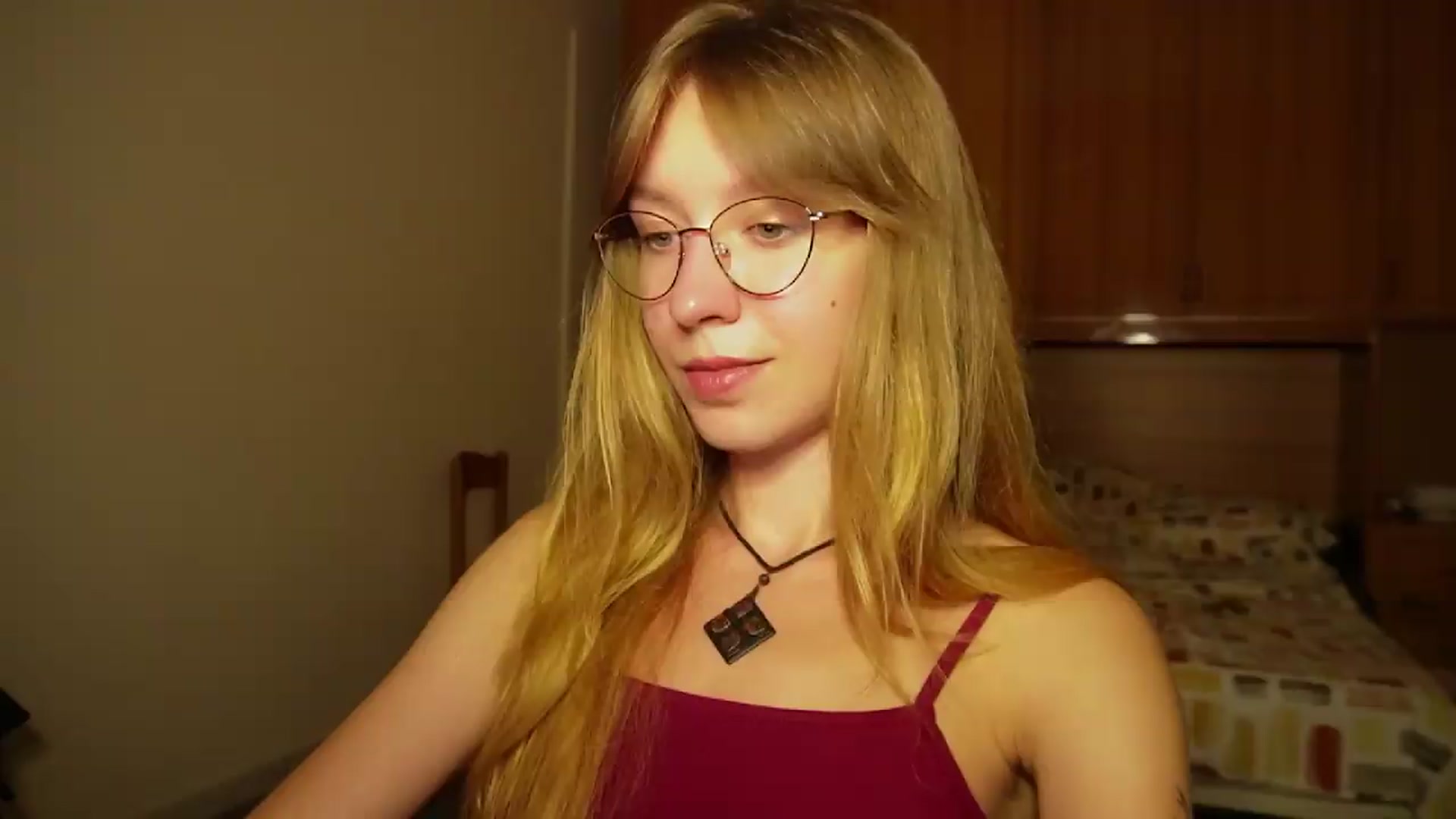 Gallery image thumbnail from Sia_A's myfreecams stream on, 08/31/2026, 23:20 image 15 of 20