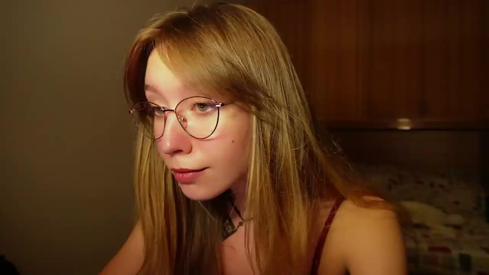 Gallery image thumbnail from Sia_A's myfreecams stream on, 09/06/2026, 24:19 image 7 of 20