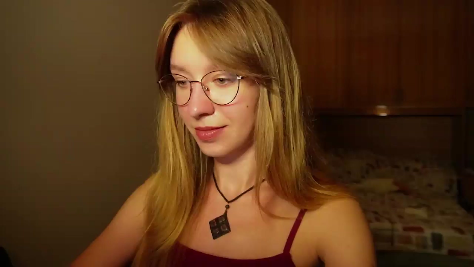 Gallery image thumbnail from Sia_A's myfreecams stream on, 09/06/2026, 24:19 image 5 of 20