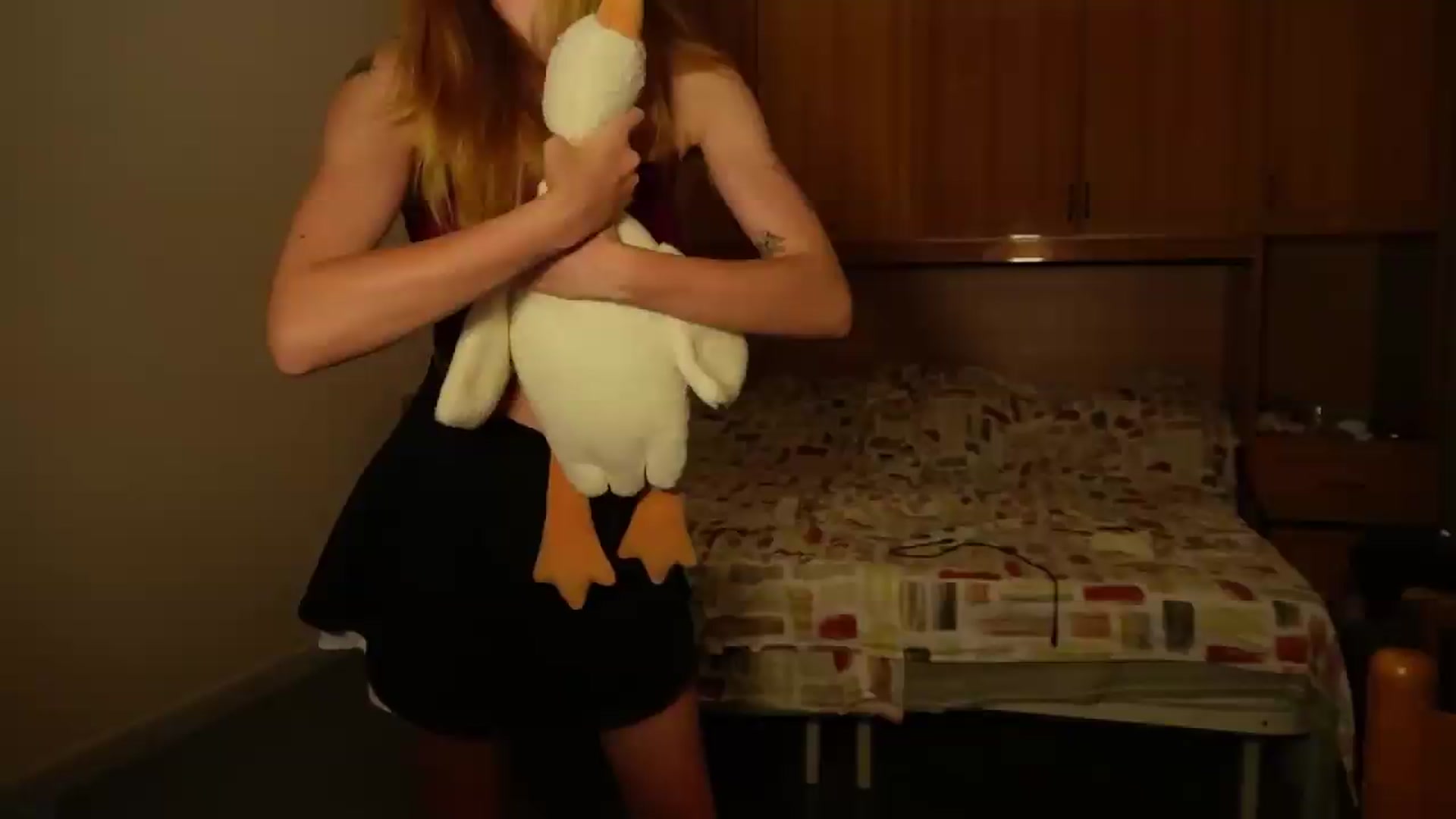 Gallery image thumbnail from Sia_A's myfreecams stream on, 09/06/2026, 24:19 image 6 of 20