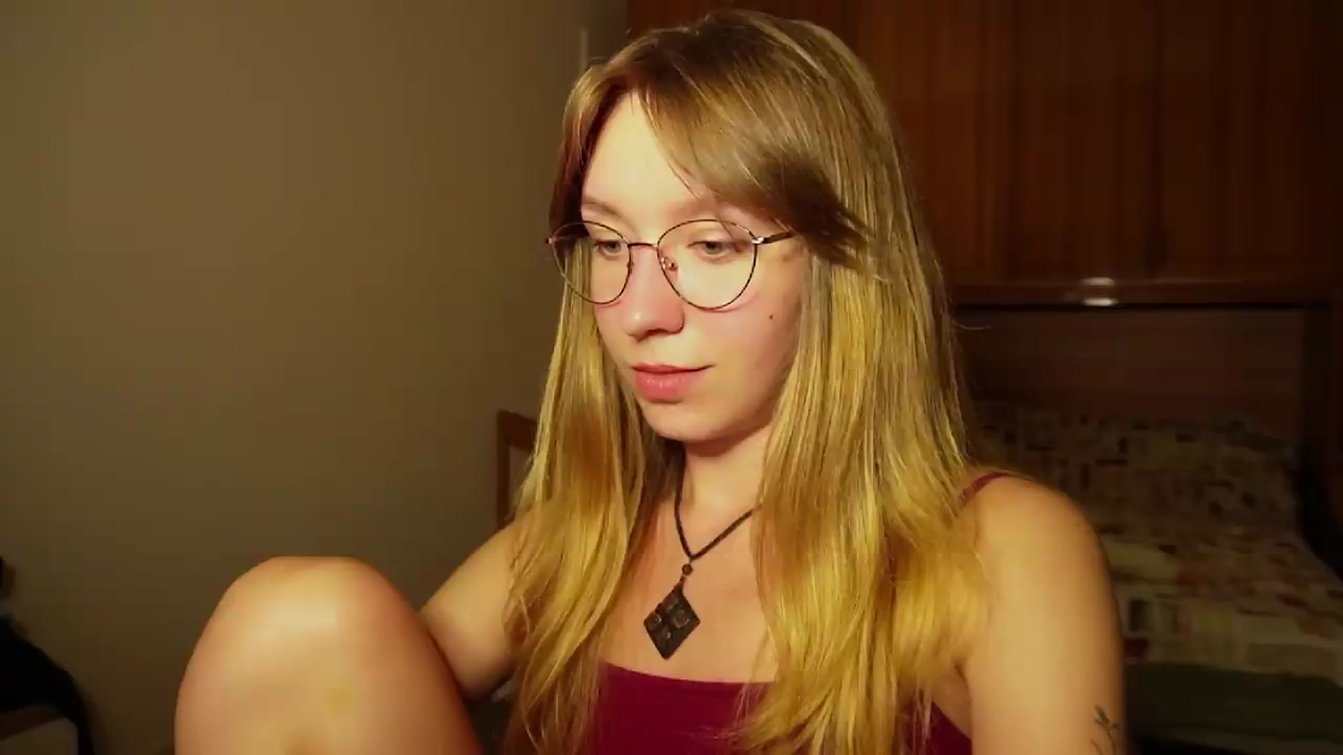 Gallery image thumbnail from Sia_A's myfreecams stream on, 09/08/2026, 23:14 image 5 of 20