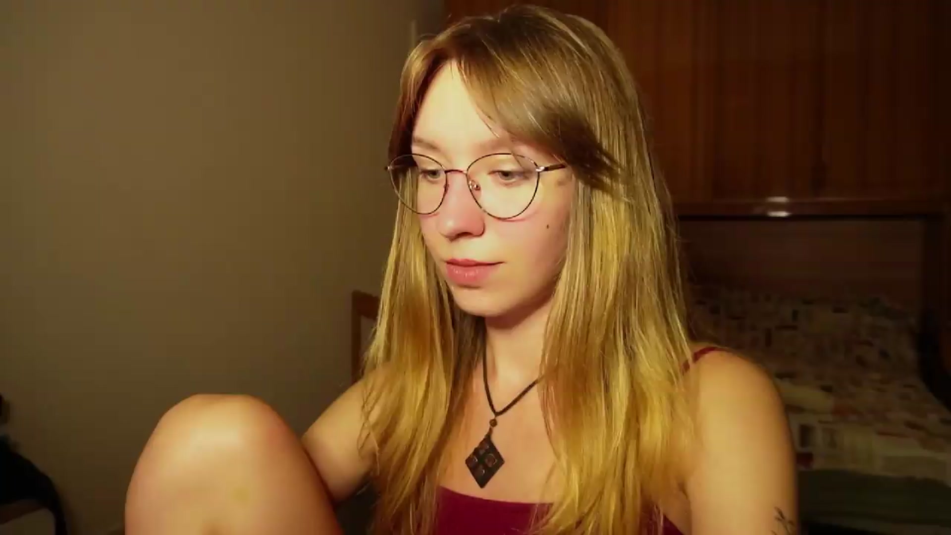 Gallery image thumbnail from Sia_A's myfreecams stream on, 09/08/2026, 23:14 image 6 of 20