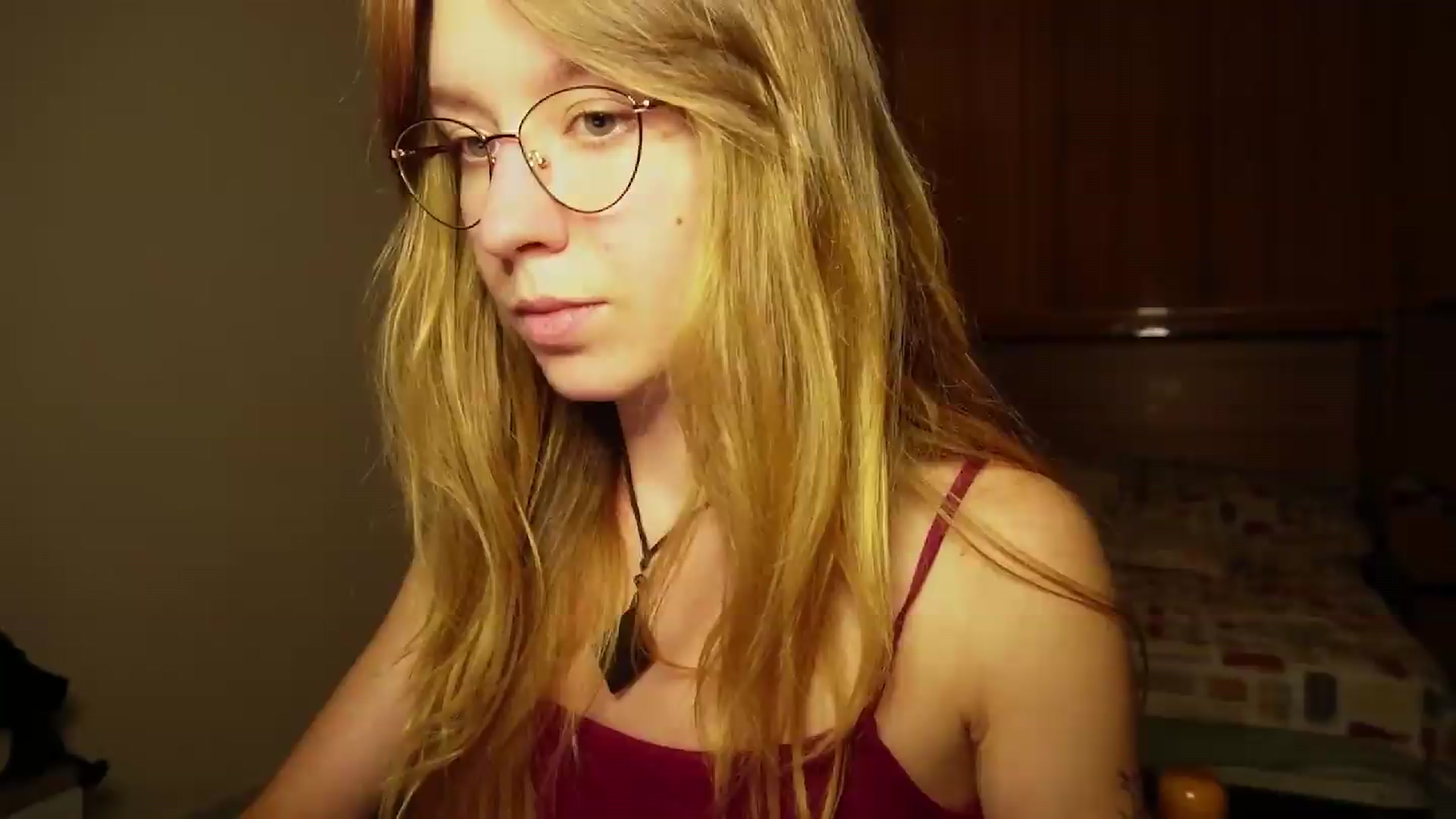 Gallery image thumbnail from Sia_A's myfreecams stream on, 09/15/2026, 24:05 image 12 of 20
