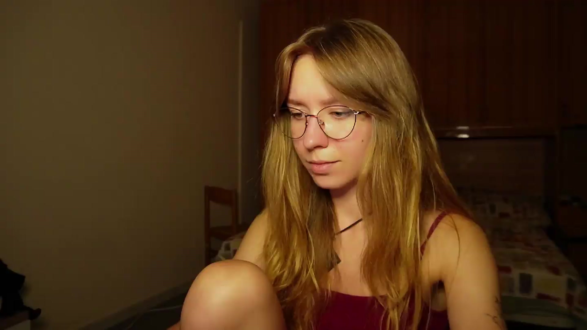 Gallery image thumbnail from Sia_A's myfreecams stream on, 09/15/2026, 24:05 image 19 of 20