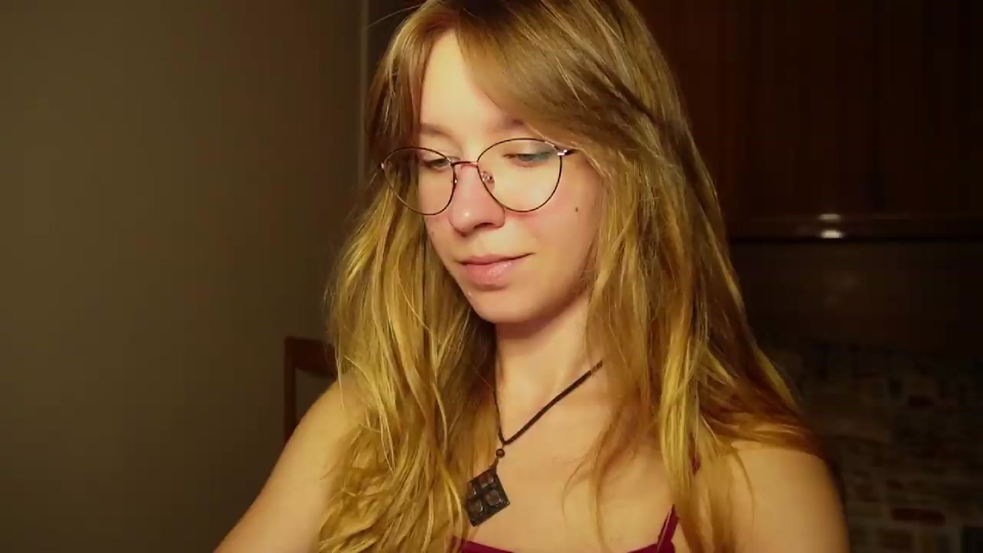 Gallery image thumbnail from Sia_A's myfreecams stream on, 09/15/2026, 24:05 image 6 of 20