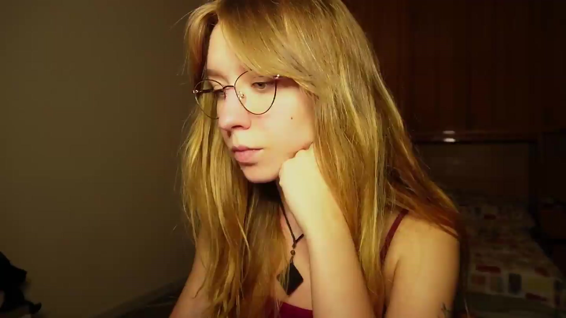 Gallery image thumbnail from Sia_A's myfreecams stream on, 09/15/2026, 24:05 image 11 of 20