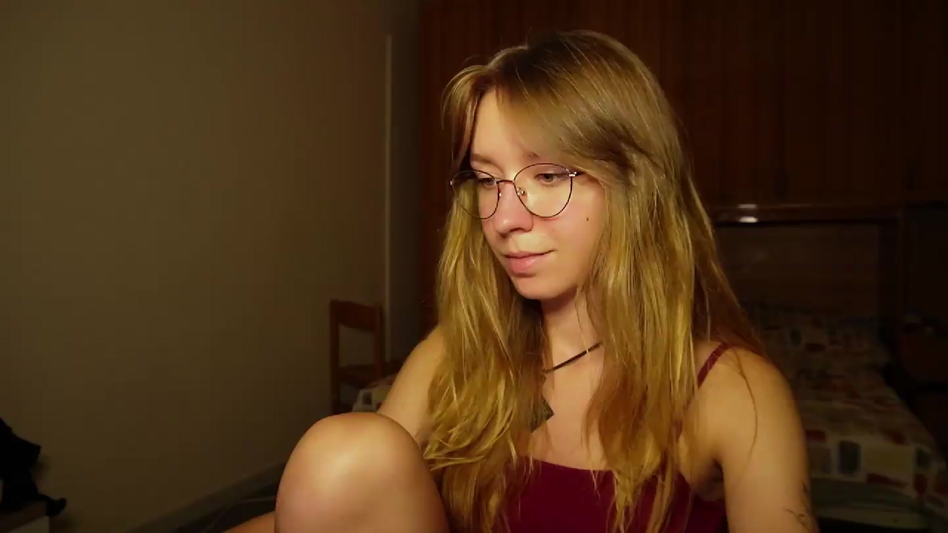 Gallery image thumbnail from Sia_A's myfreecams stream on, 09/15/2026, 24:05 image 20 of 20