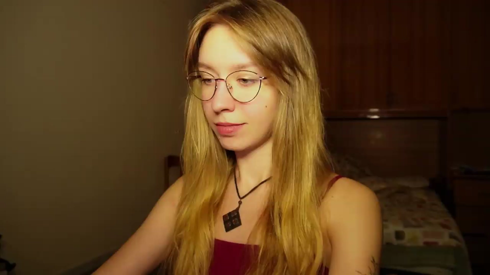 Gallery image thumbnail from Sia_A's myfreecams stream on, 09/15/2026, 22:55 image 11 of 20