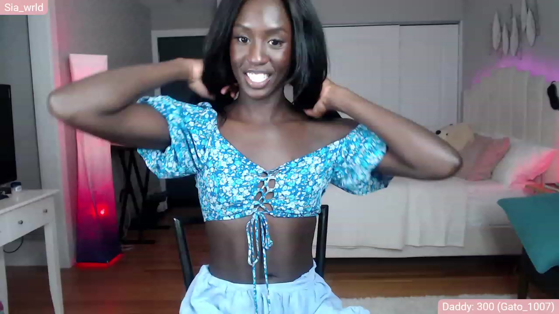 Gallery image thumbnail from Sia_Wrld's myfreecams stream on, 12/30/2022, 06:34 image 3 of 20