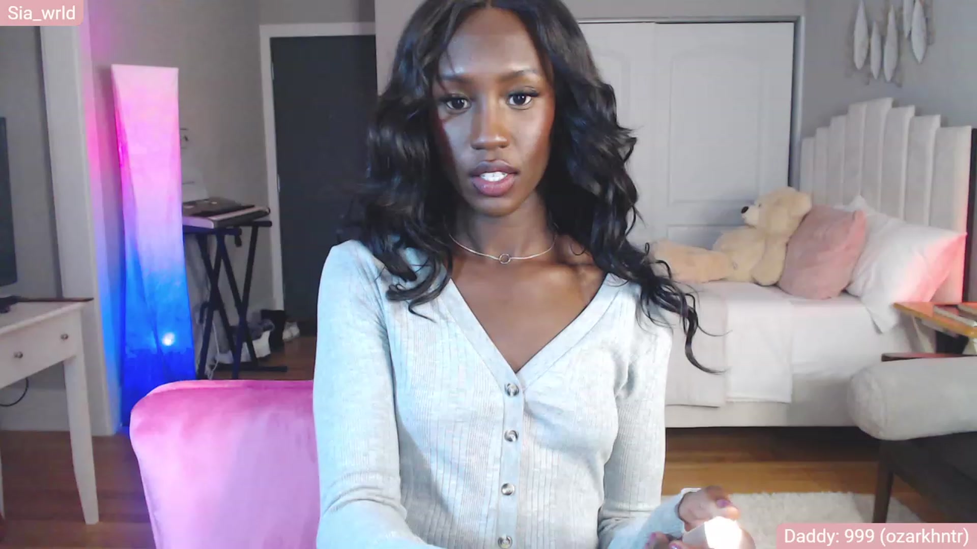 Gallery image thumbnail from Sia_Wrld's myfreecams stream on, 01/03/2023, 22:33 image 19 of 20