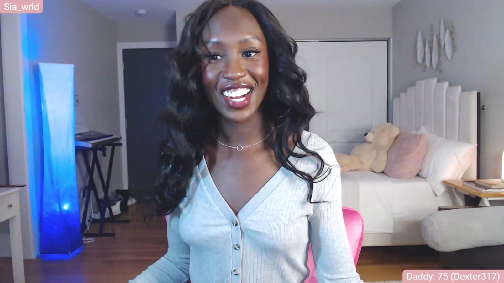 Gallery image thumbnail from Sia_Wrld's myfreecams stream on, 01/03/2023, 22:33 image 14 of 20