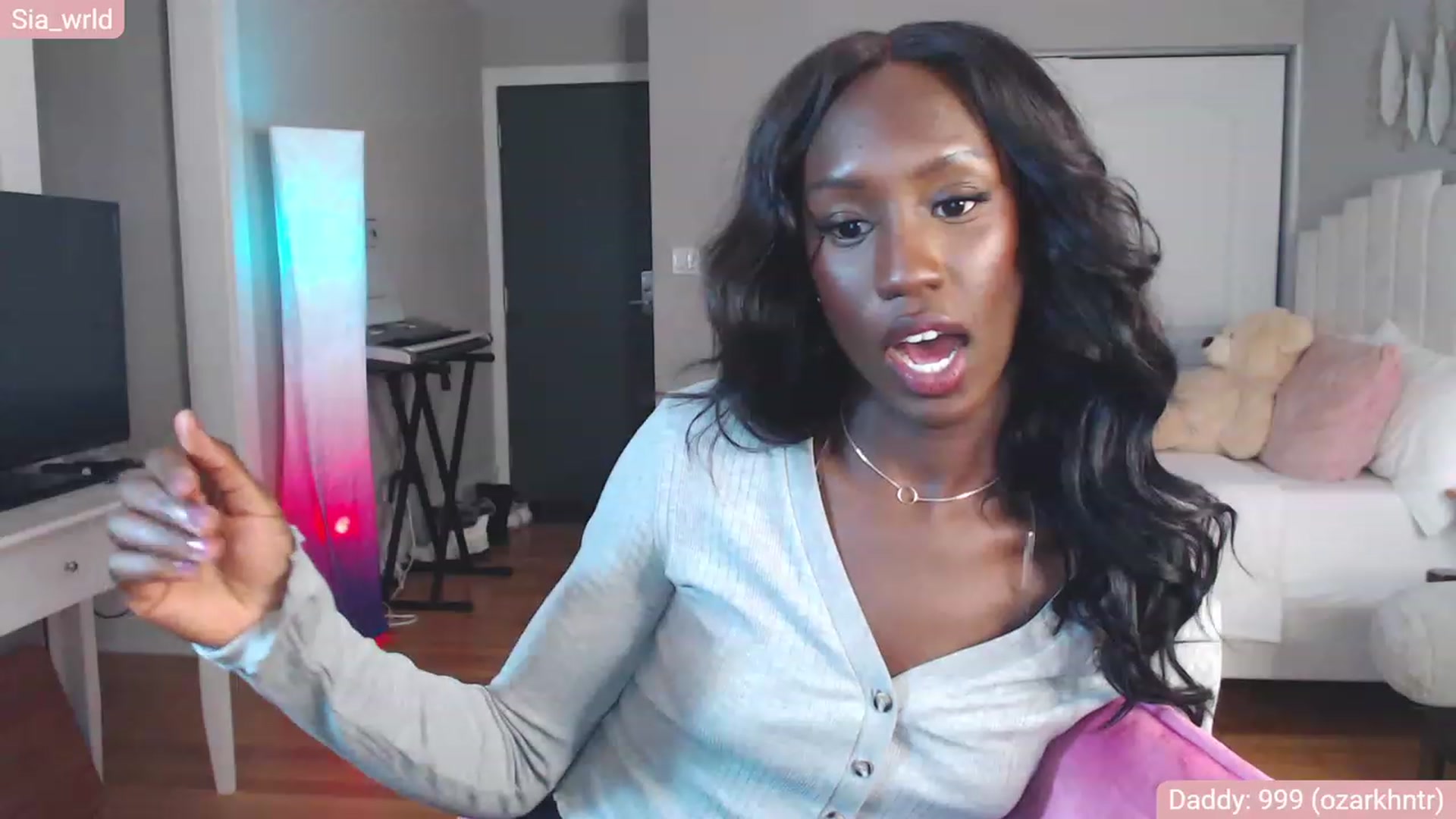 Gallery image thumbnail from Sia_Wrld's myfreecams stream on, 01/04/2023, 24:26 image 4 of 20