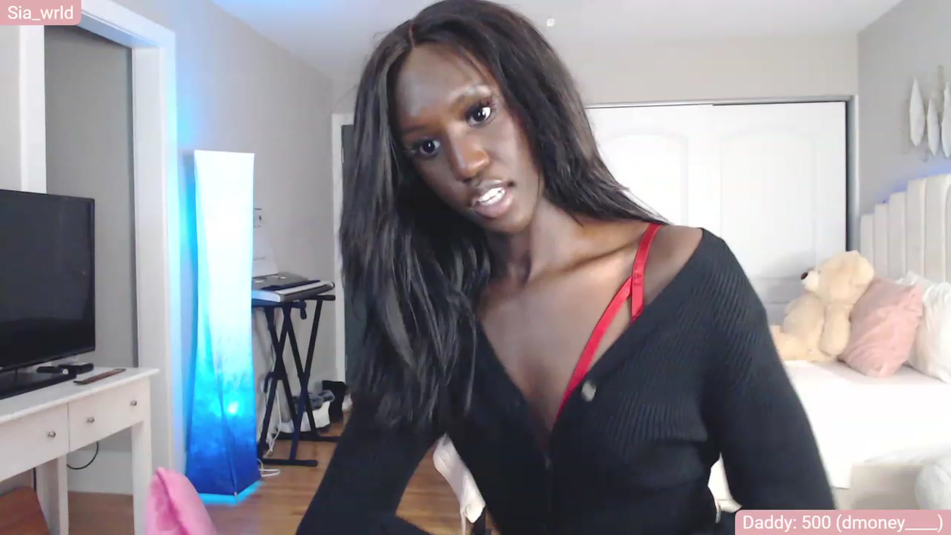 Gallery image thumbnail from Sia_Wrld's myfreecams stream on, 01/05/2023, 01:04 image 7 of 20