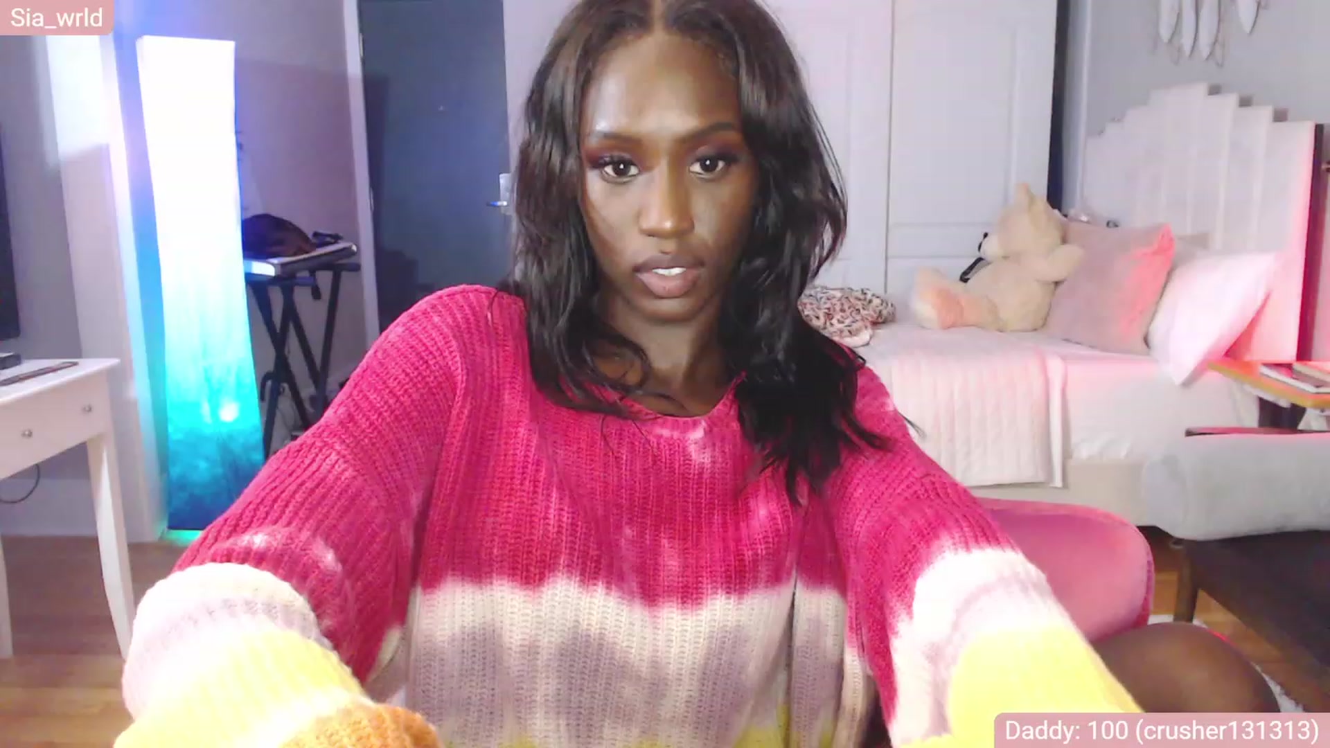 Gallery image thumbnail from Sia_Wrld's myfreecams stream on, 01/06/2023, 11:28 image 16 of 20