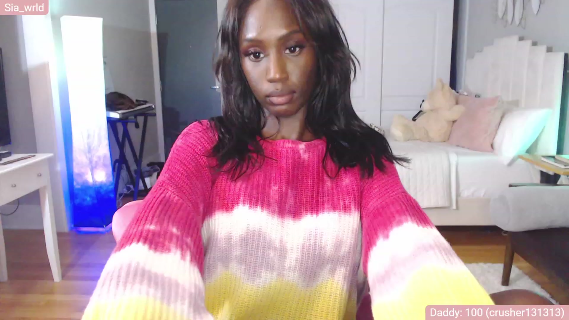 Gallery image thumbnail from Sia_Wrld's myfreecams stream on, 01/06/2023, 11:28 image 17 of 20
