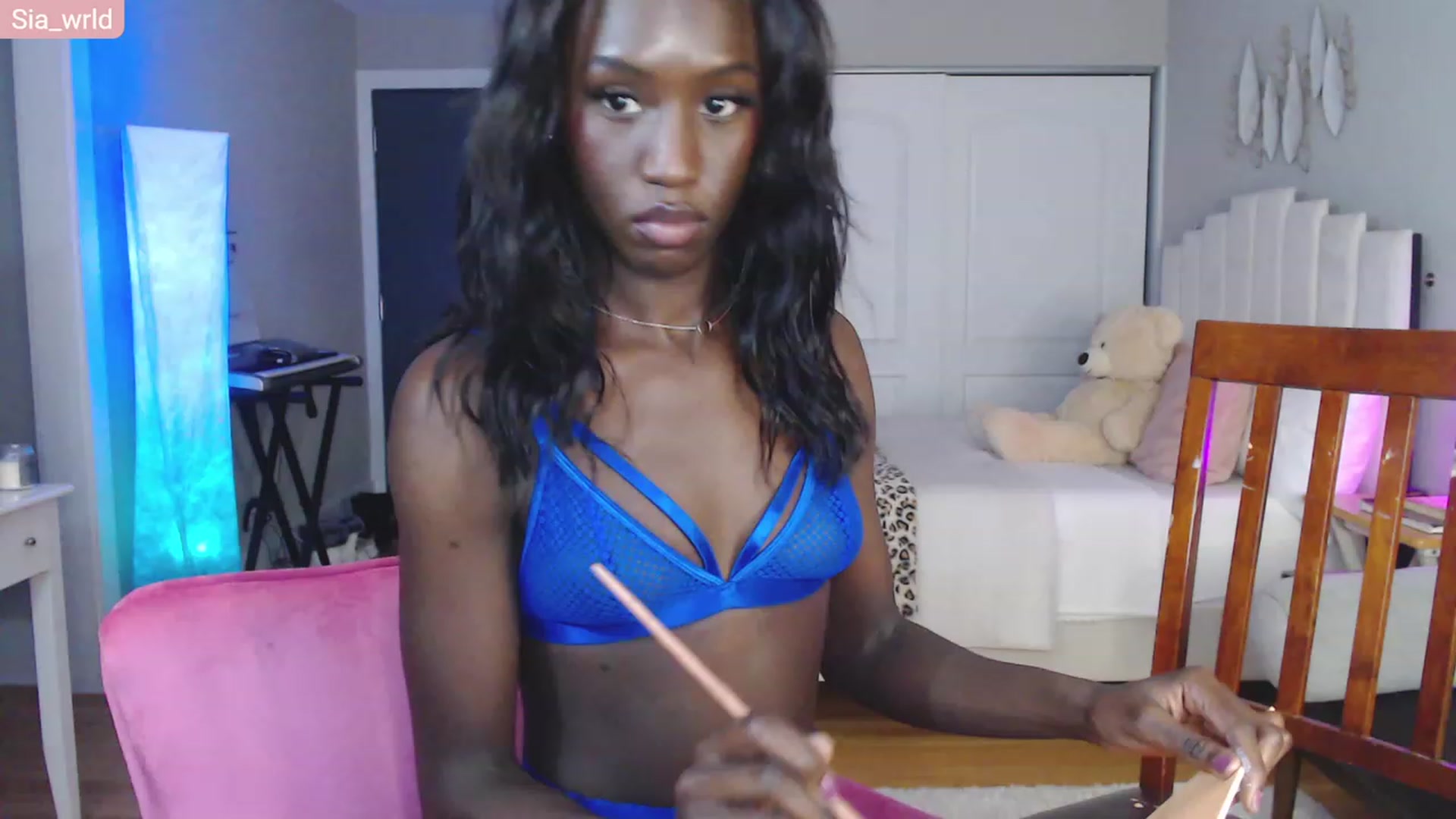 Gallery image thumbnail from Sia_Wrld's myfreecams stream on, 01/07/2023, 22:23 image 2 of 20