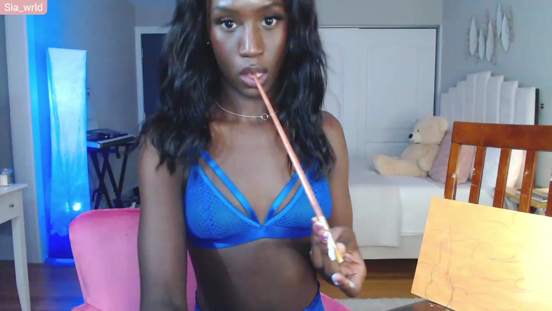 Gallery image thumbnail from Sia_Wrld's myfreecams stream on, 01/07/2023, 22:23 image 1 of 20