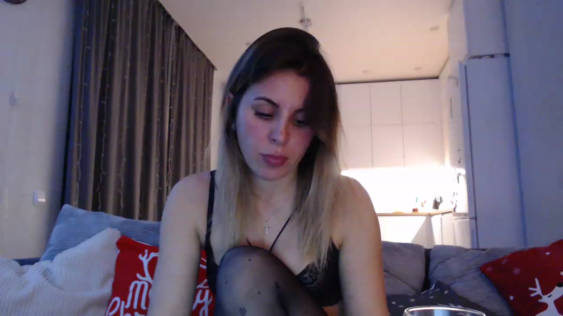 Gallery image thumbnail from Sicille's myfreecams stream on, 01/08/2023, 21:04 image 20 of 20