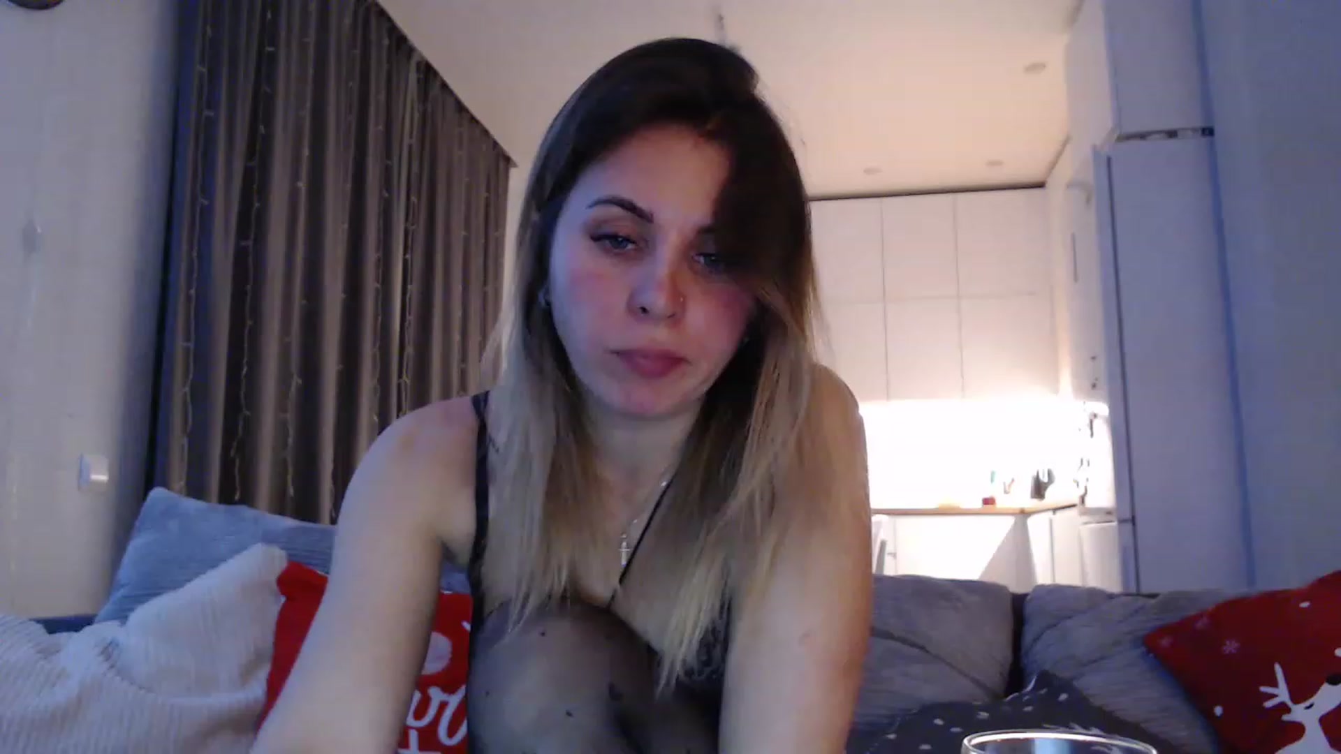 Gallery image thumbnail from Sicille's myfreecams stream on, 01/08/2023, 21:04 image 19 of 20
