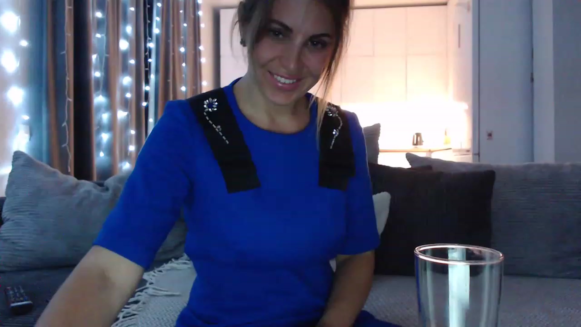 Gallery image thumbnail from Sicille's myfreecams stream on, 03/20/2023, 20:37 image 6 of 20