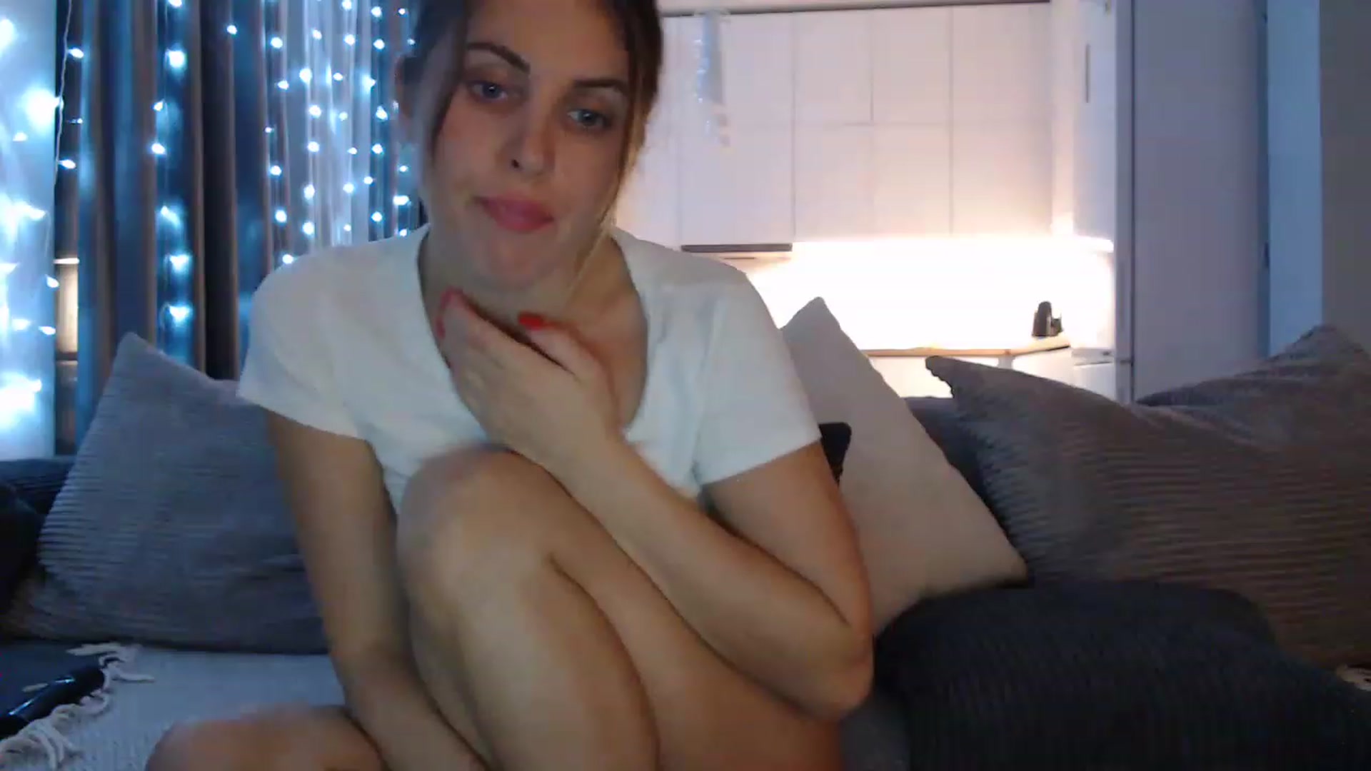 Gallery image thumbnail from Sicille's myfreecams stream on, 04/06/2023, 21:11 image 18 of 20