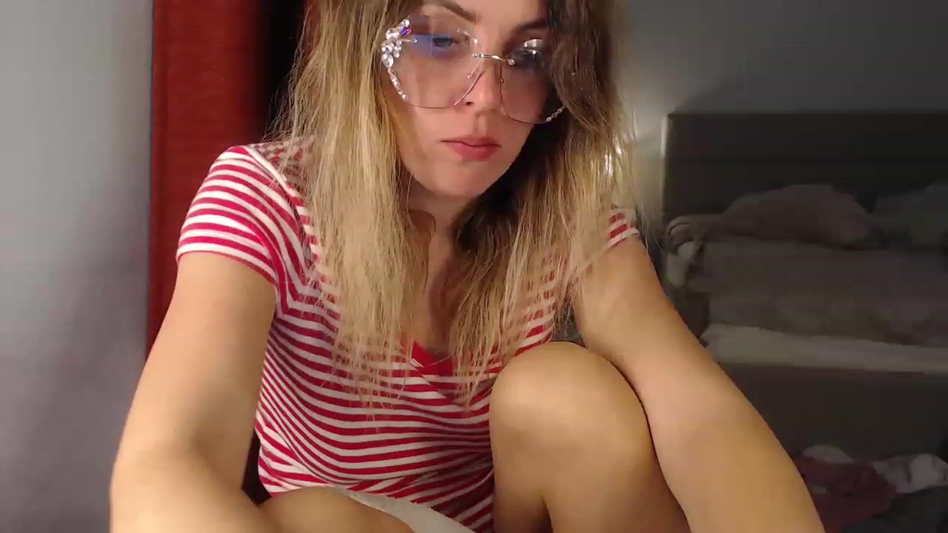 Gallery image thumbnail from Sicille's myfreecams stream on, 04/23/2023, 20:09 image 7 of 20