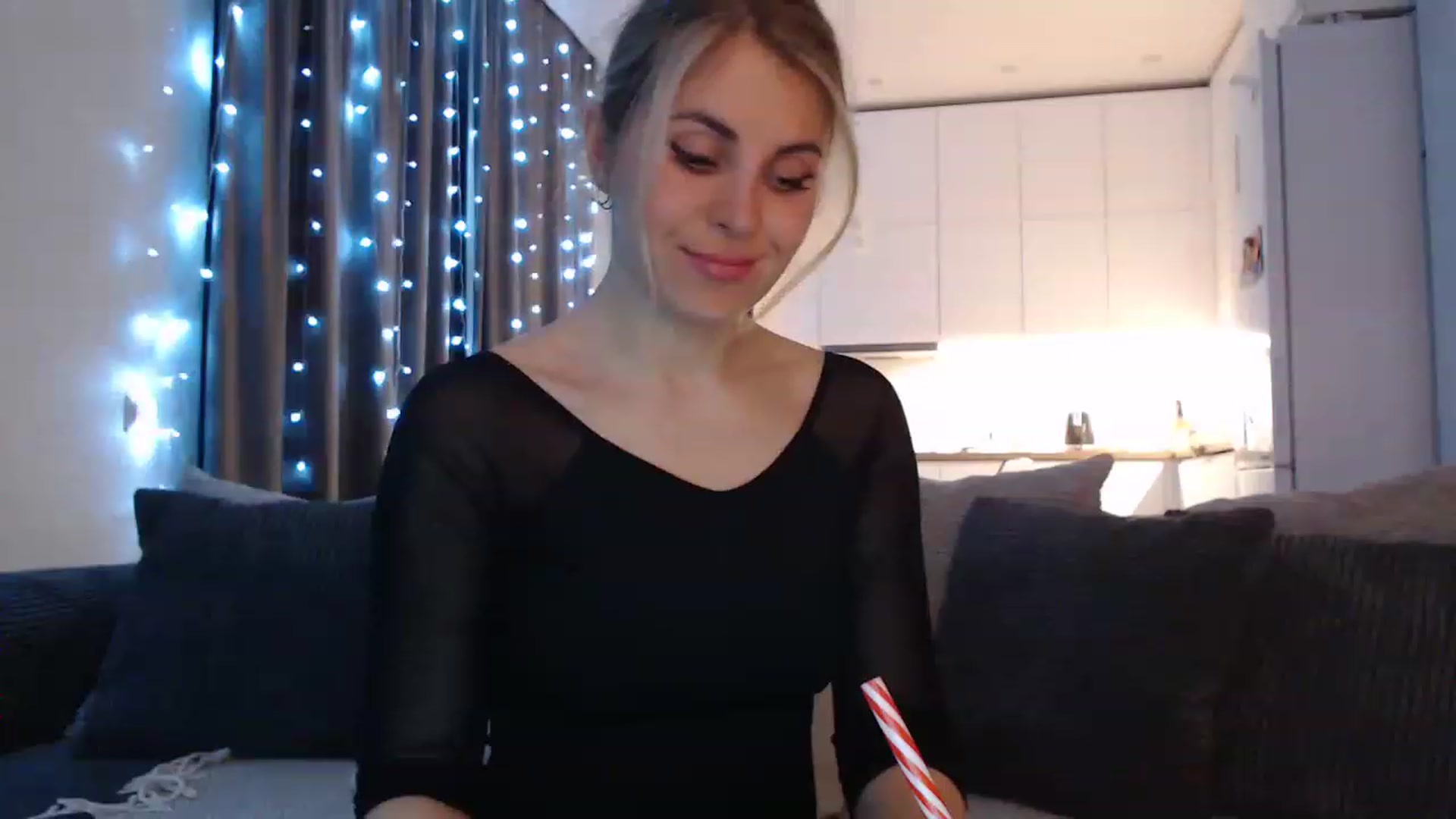 Gallery image thumbnail from Sicille's myfreecams stream on, 05/18/2023, 21:42 image 13 of 20