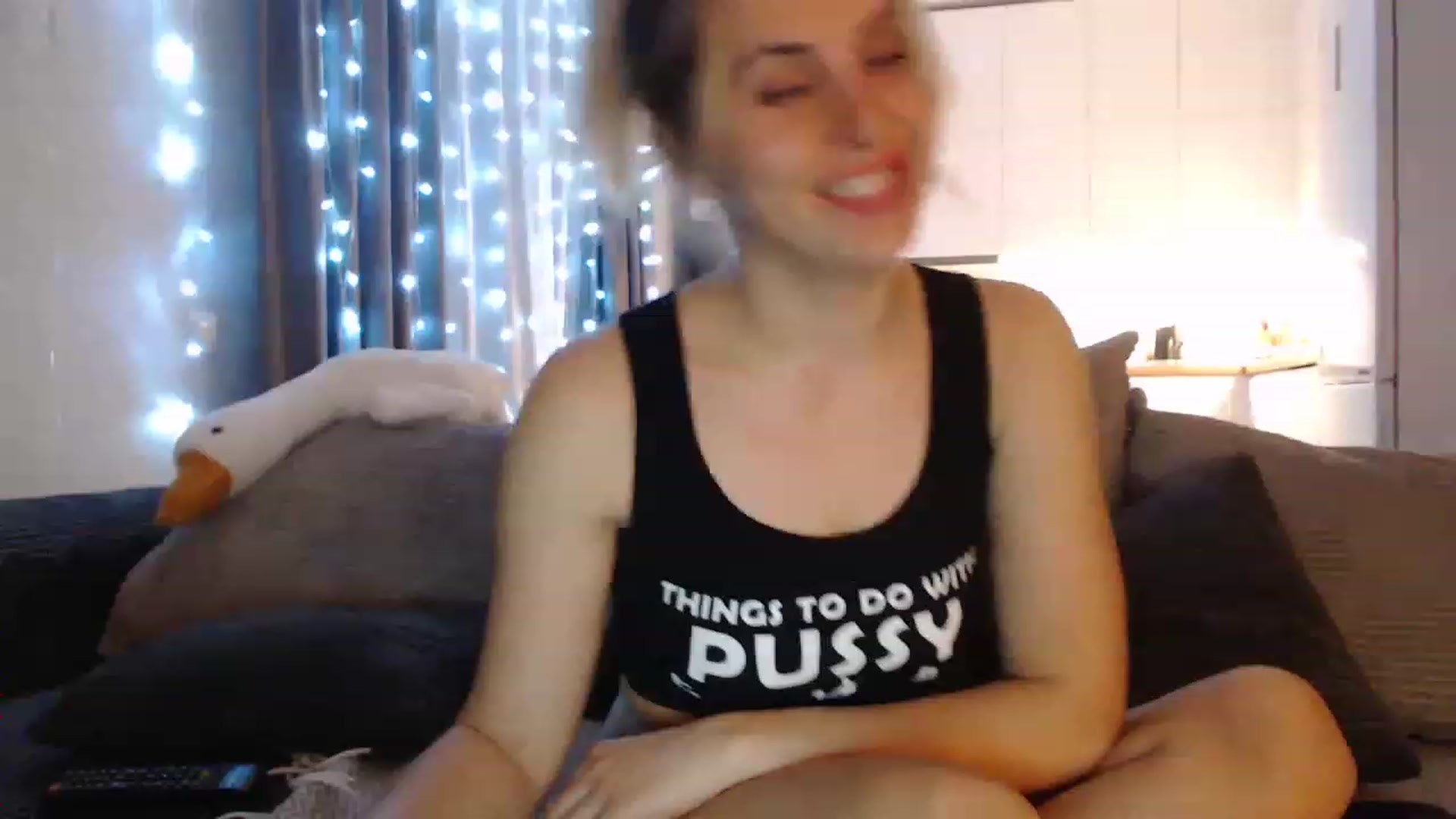 Gallery image thumbnail from Sicille's myfreecams stream on, 05/25/2023, 20:50 image 10 of 20