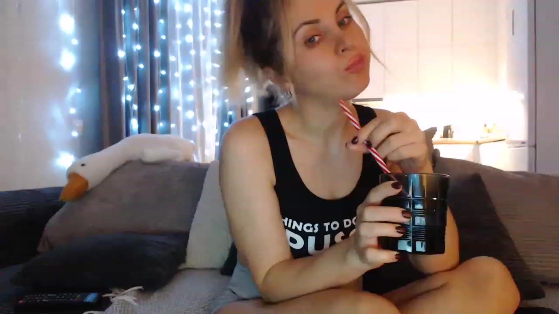 Gallery image thumbnail from Sicille's myfreecams stream on, 05/25/2023, 20:50 image 9 of 20