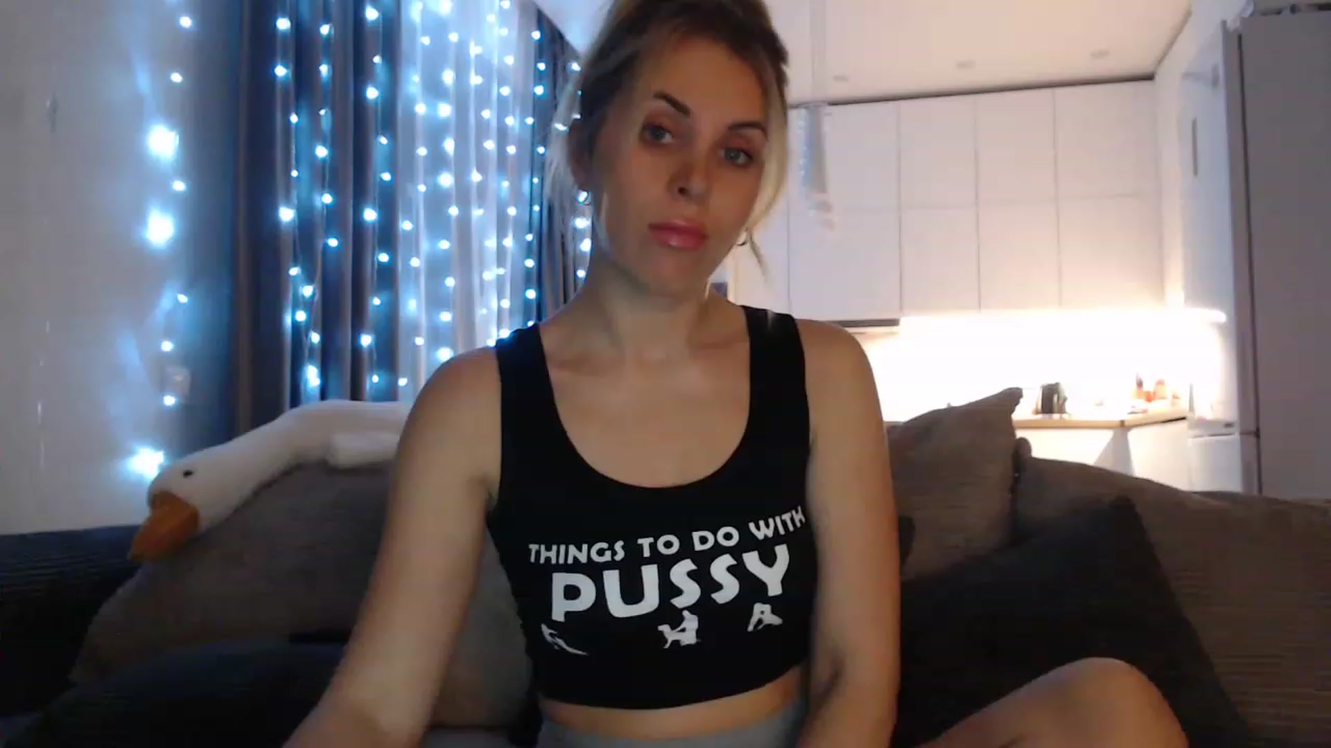 Gallery image thumbnail from Sicille's myfreecams stream on, 05/25/2023, 20:50 image 2 of 20
