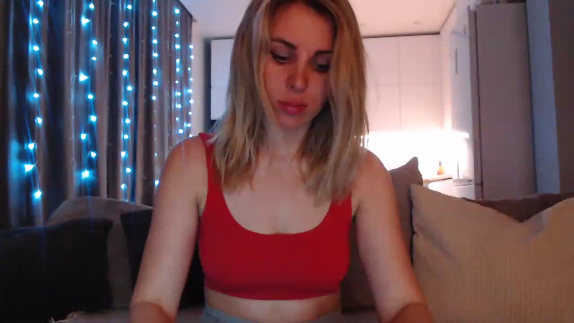 Gallery image thumbnail from Sicille's myfreecams stream on, 06/03/2023, 22:53 image 12 of 20