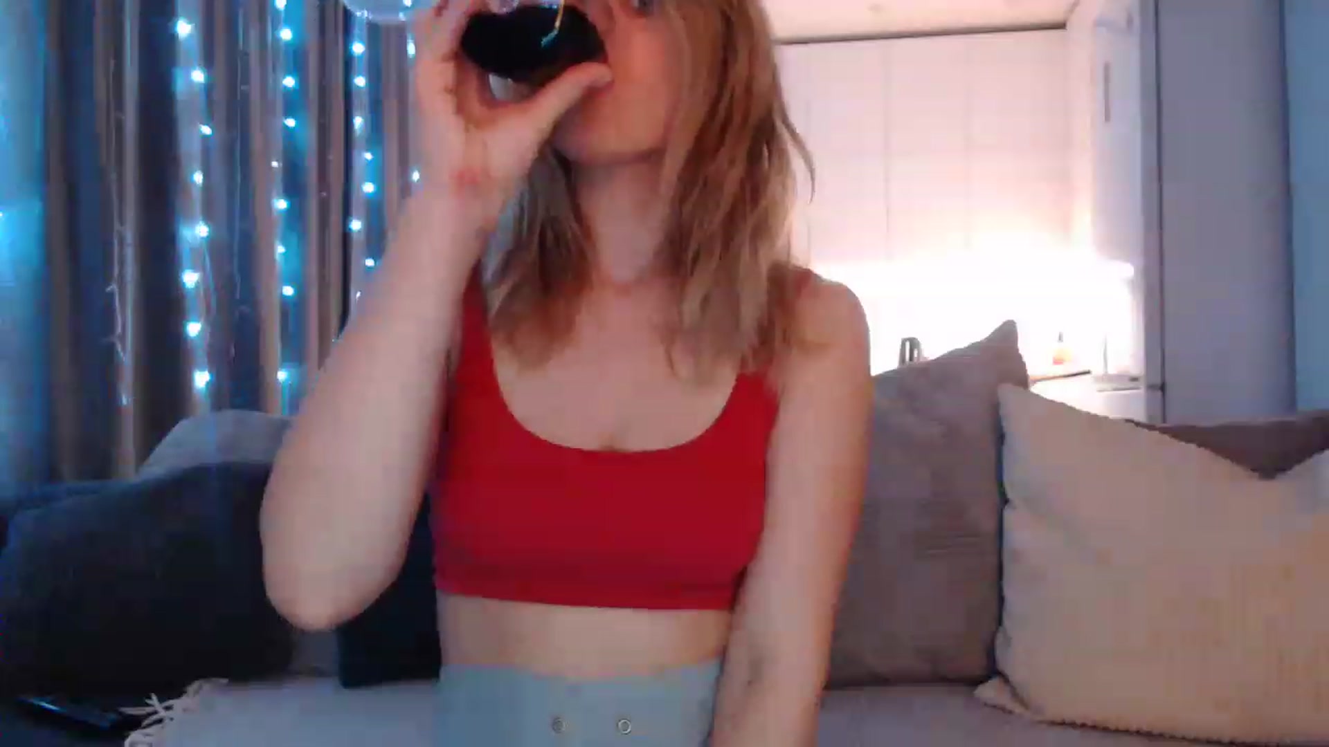 Gallery image thumbnail from Sicille's myfreecams stream on, 06/03/2023, 22:53 image 9 of 20