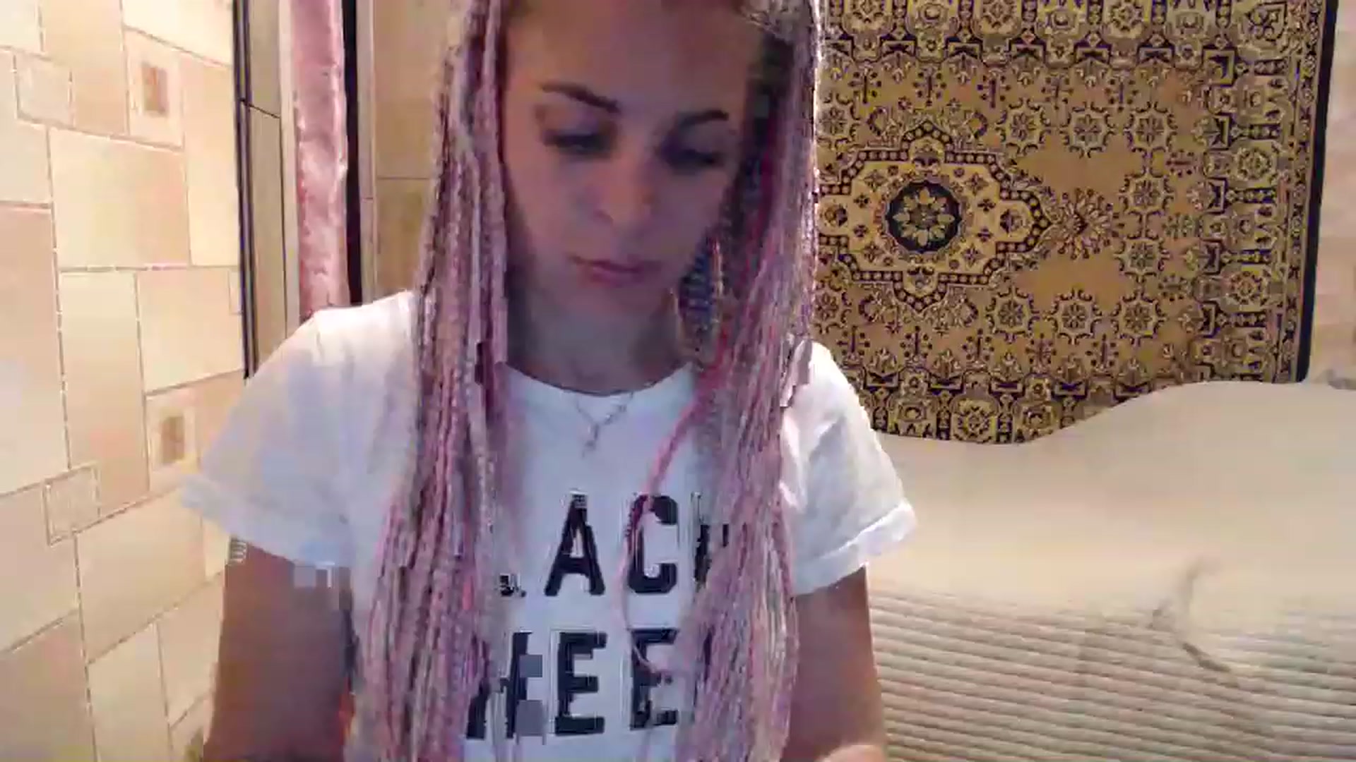Gallery image thumbnail from Sicille's myfreecams stream on, 07/12/2023, 20:12 image 5 of 20