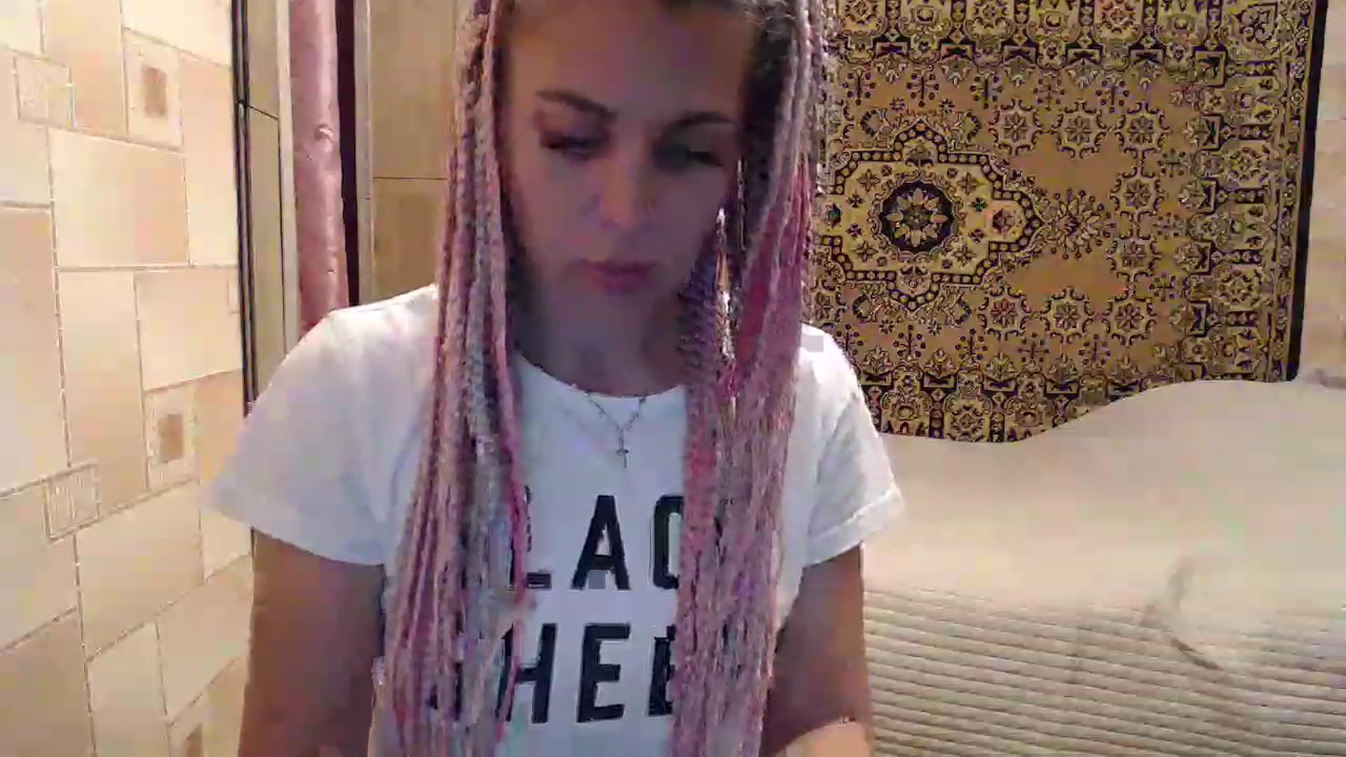 Gallery image thumbnail from Sicille's myfreecams stream on, 07/12/2023, 20:12 image 10 of 20