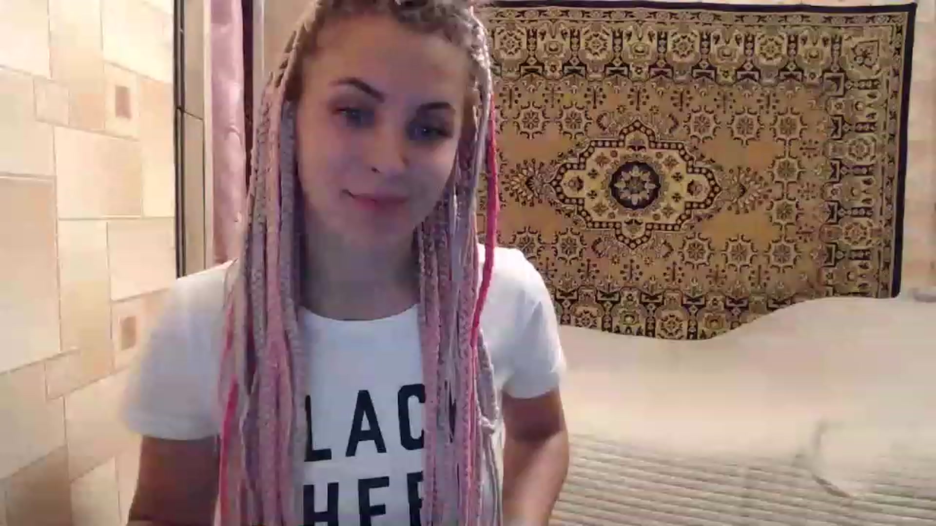 Gallery image thumbnail from Sicille's myfreecams stream on, 07/12/2023, 20:12 image 18 of 20