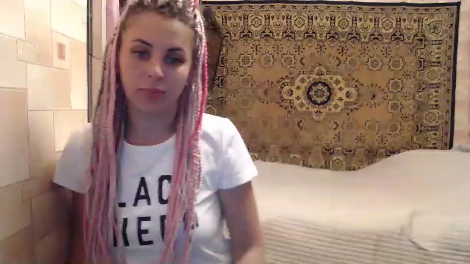 Gallery image thumbnail from Sicille's myfreecams stream on, 07/12/2023, 20:12 image 19 of 20