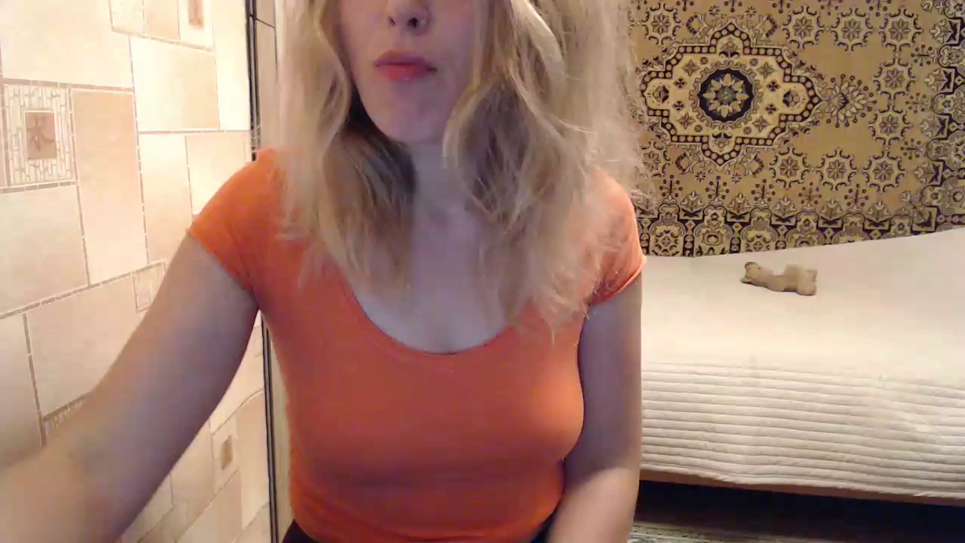 Gallery image thumbnail from Sicille's myfreecams stream on, 07/18/2023, 21:18 image 10 of 20