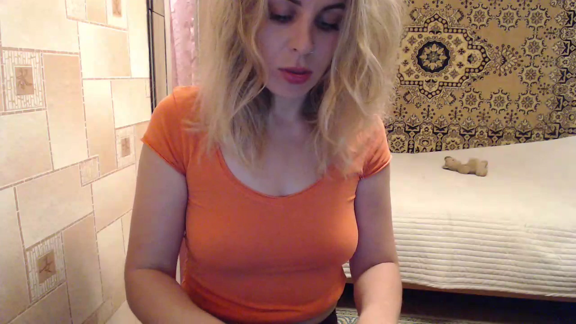 Gallery image thumbnail from Sicille's myfreecams stream on, 07/18/2023, 21:18 image 13 of 20