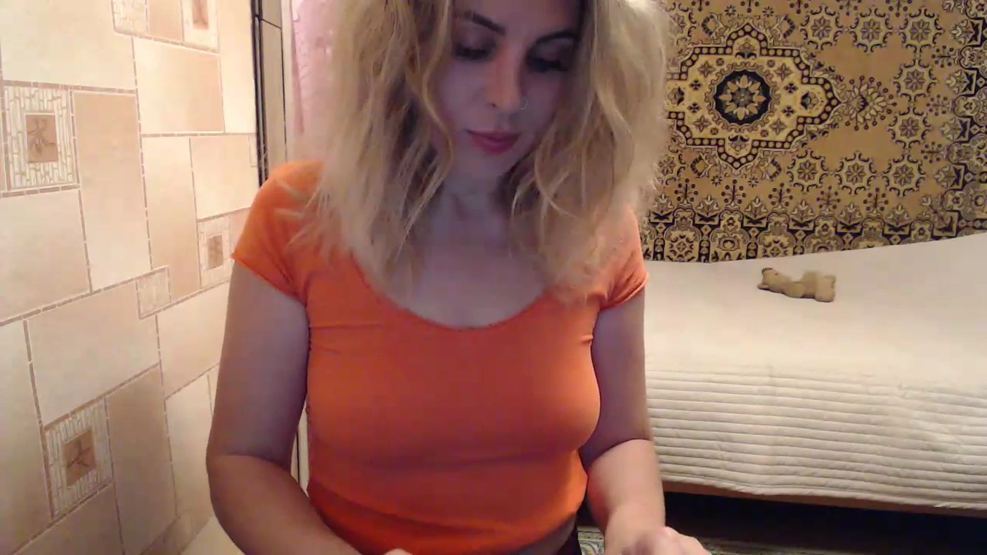 Gallery image thumbnail from Sicille's myfreecams stream on, 07/18/2023, 21:18 image 2 of 20