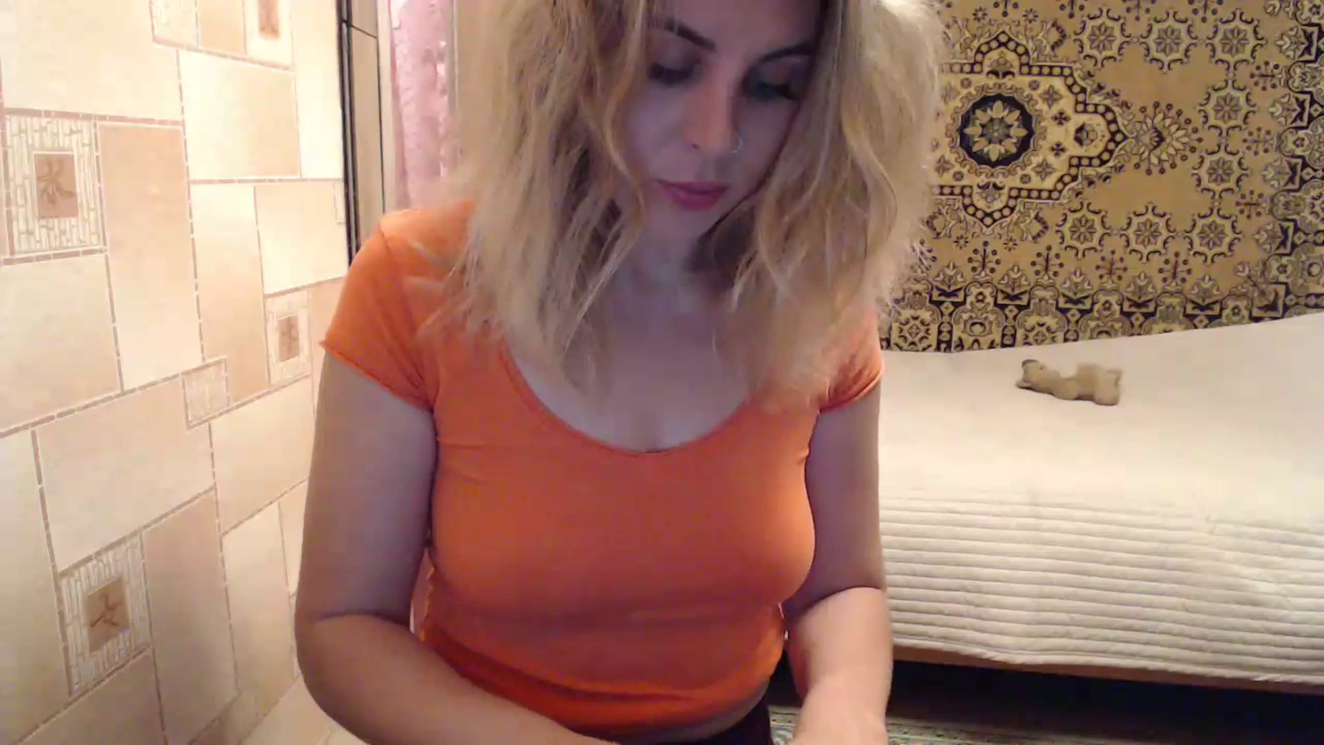 Gallery image thumbnail from Sicille's myfreecams stream on, 07/18/2023, 21:18 image 3 of 20