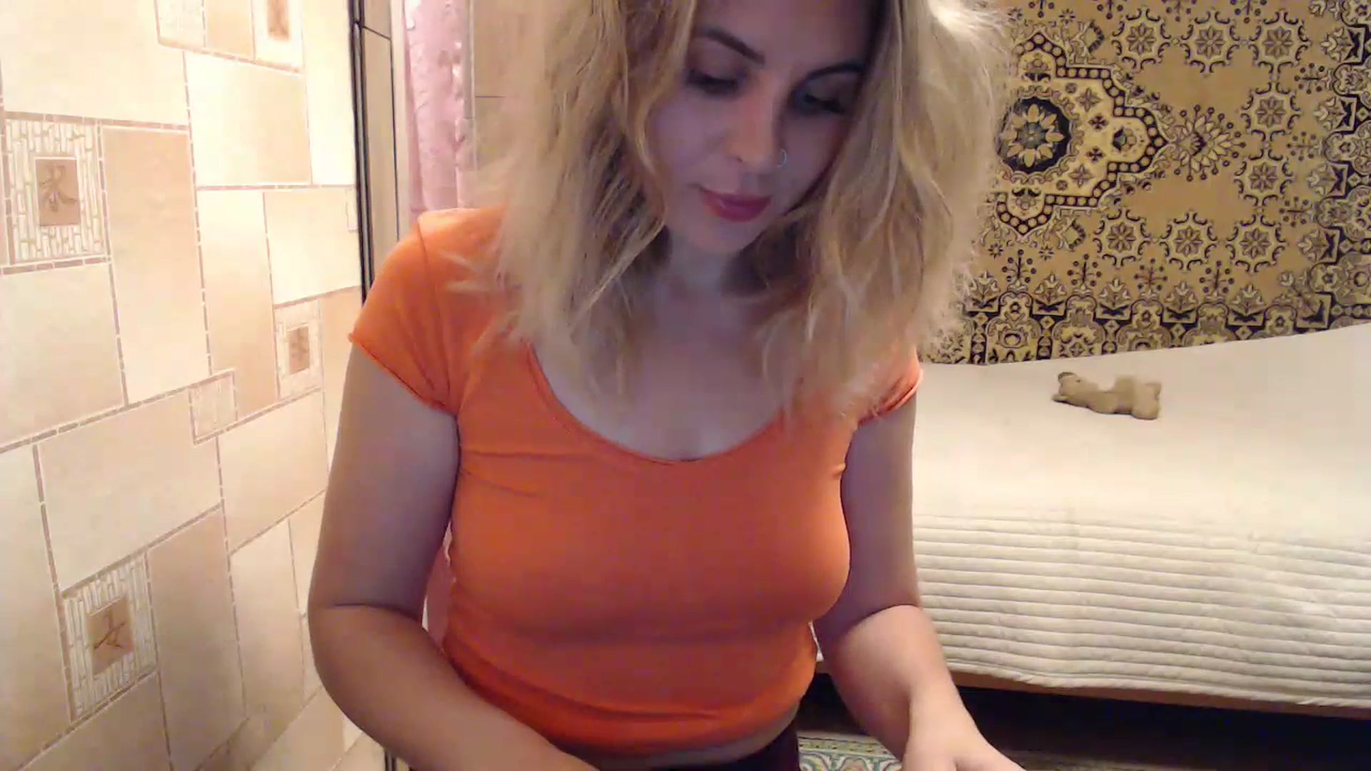 Gallery image thumbnail from Sicille's myfreecams stream on, 07/18/2023, 21:18 image 4 of 20