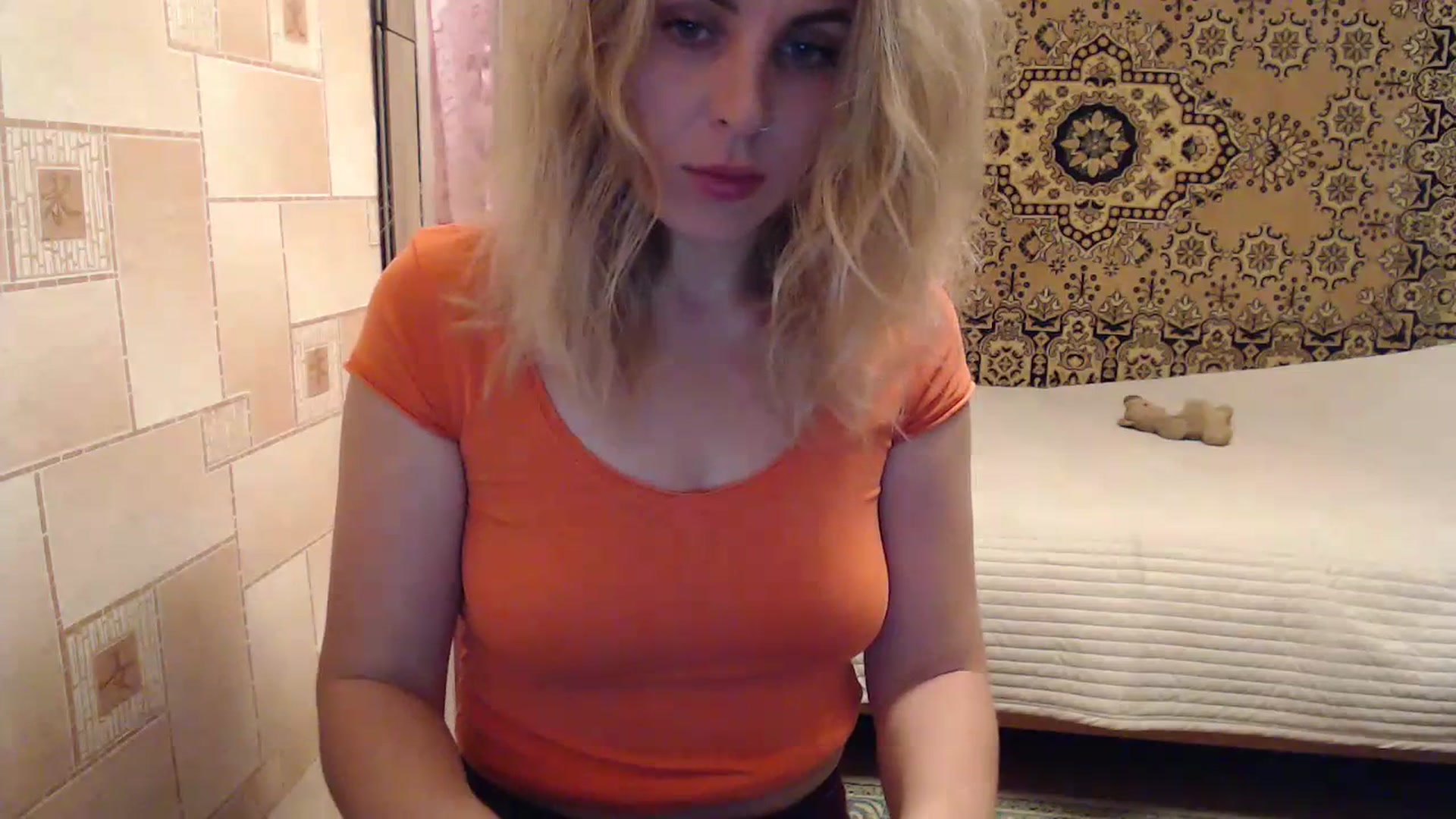 Gallery image thumbnail from Sicille's myfreecams stream on, 07/18/2023, 21:18 image 9 of 20