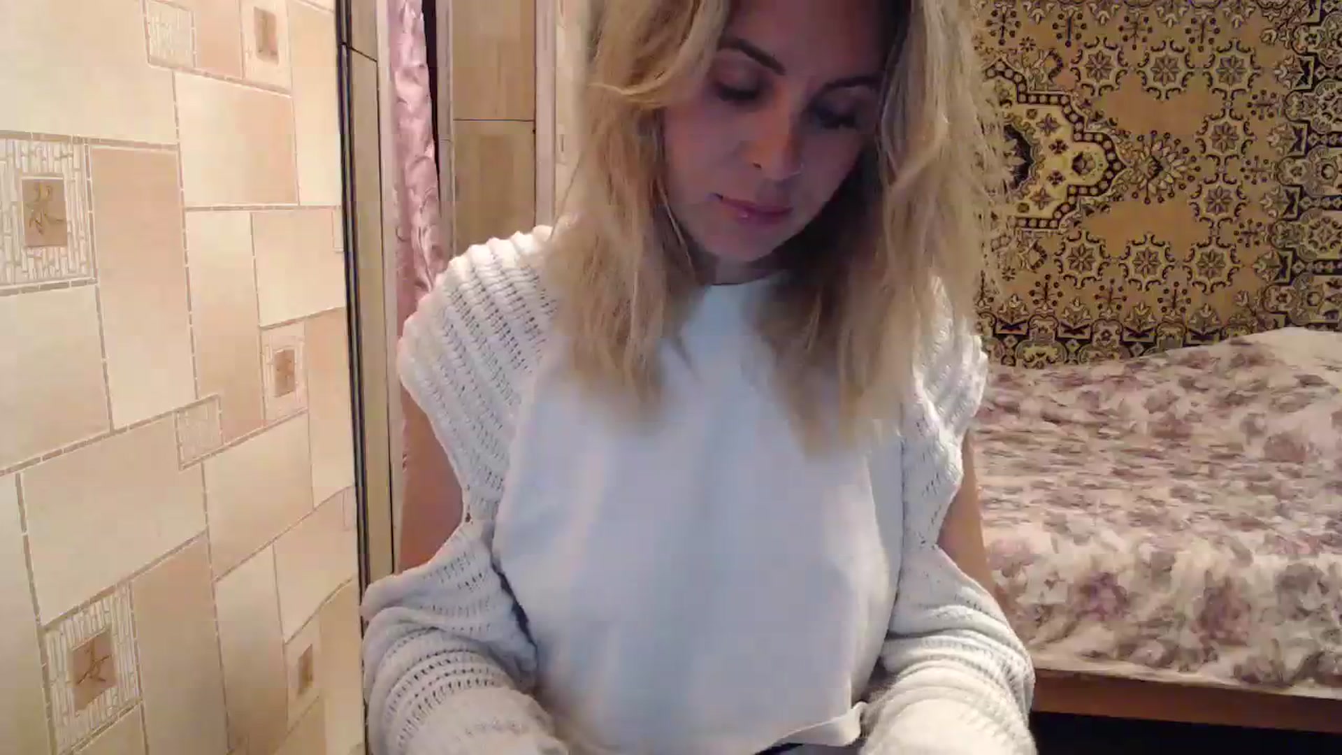 Gallery image thumbnail from Sicille's myfreecams stream on, 07/23/2023, 21:15 image 9 of 20