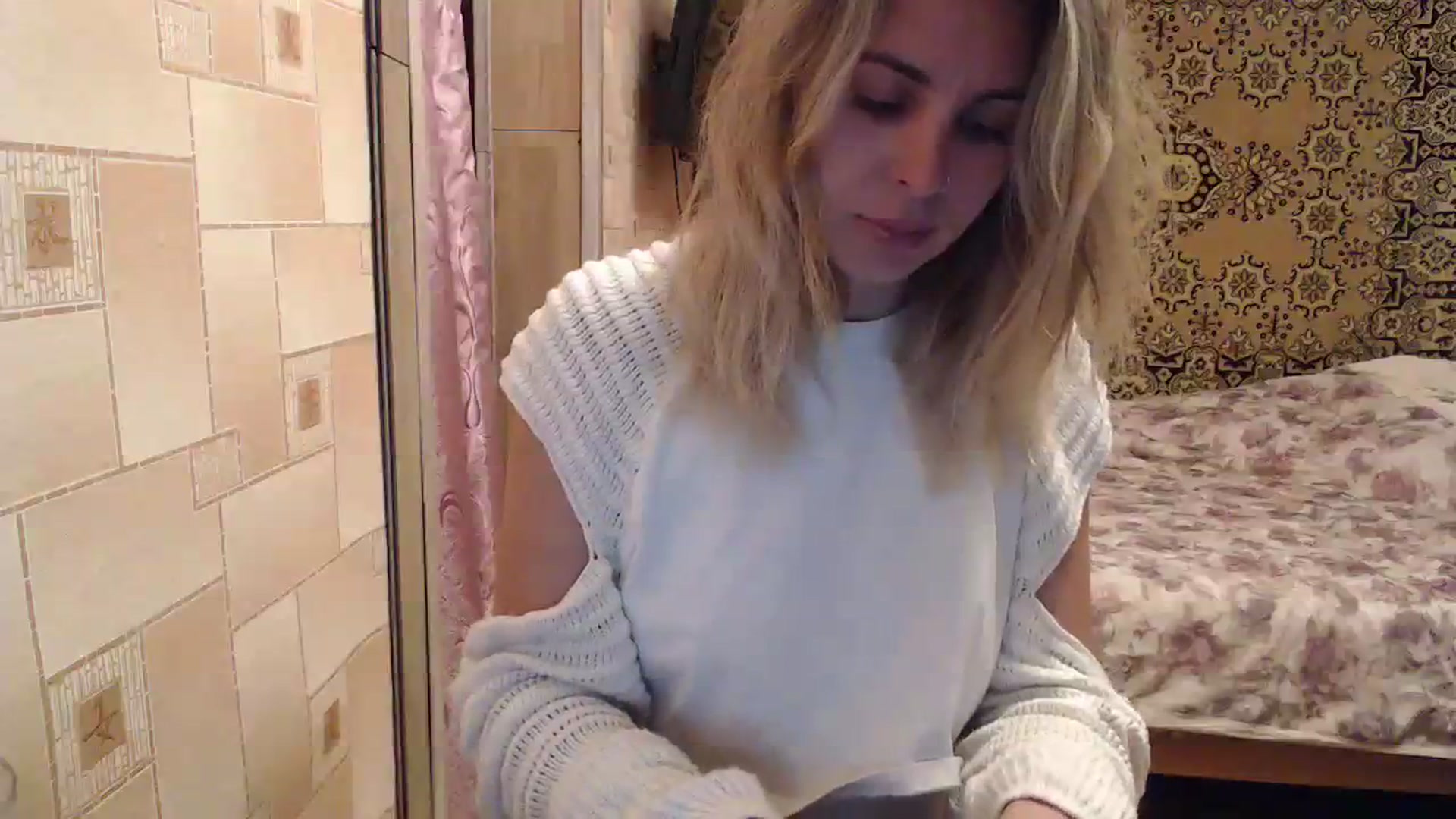 Gallery image thumbnail from Sicille's myfreecams stream on, 07/23/2023, 21:15 image 5 of 20