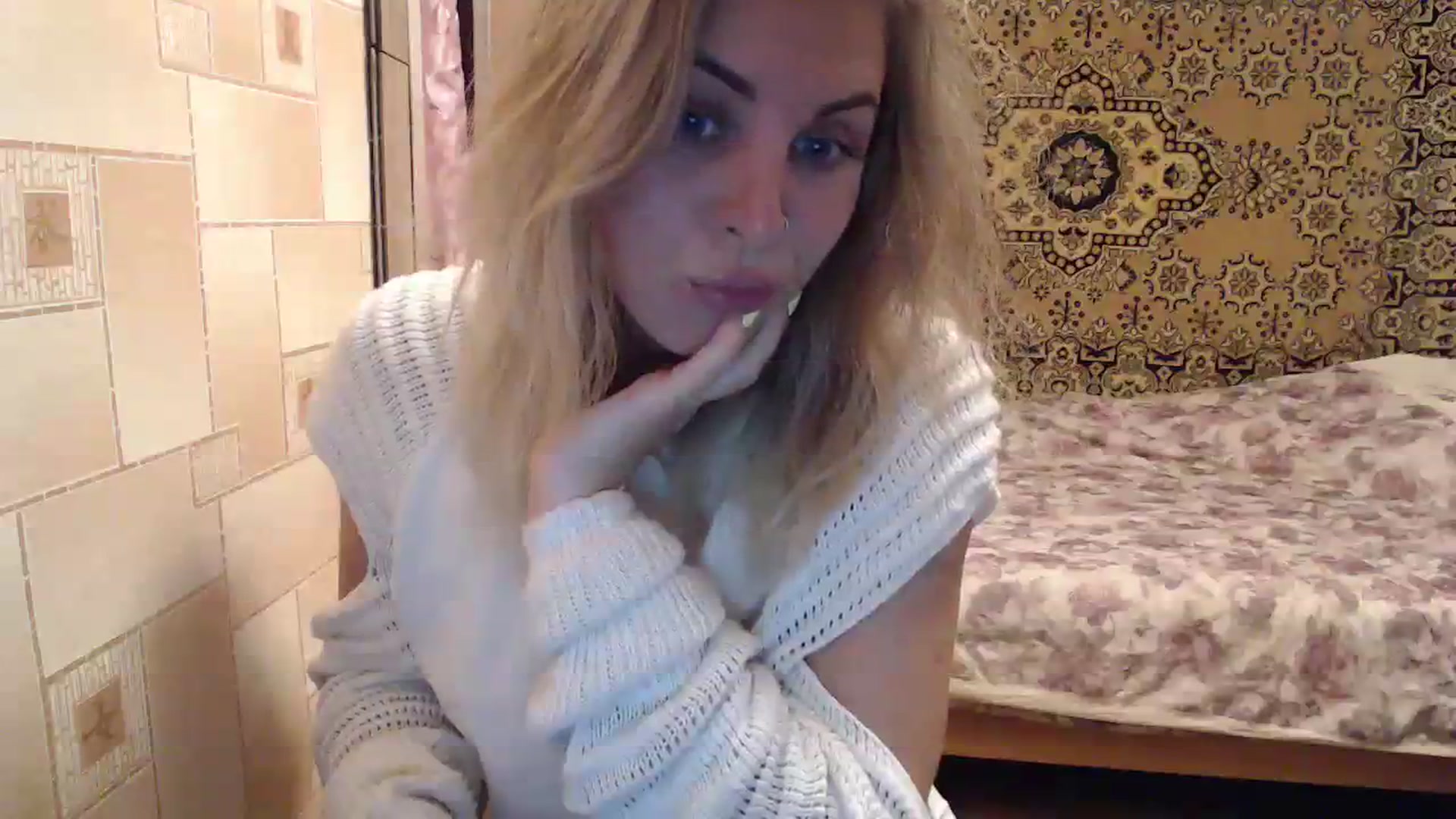 Gallery image thumbnail from Sicille's myfreecams stream on, 07/23/2023, 21:15 image 14 of 20