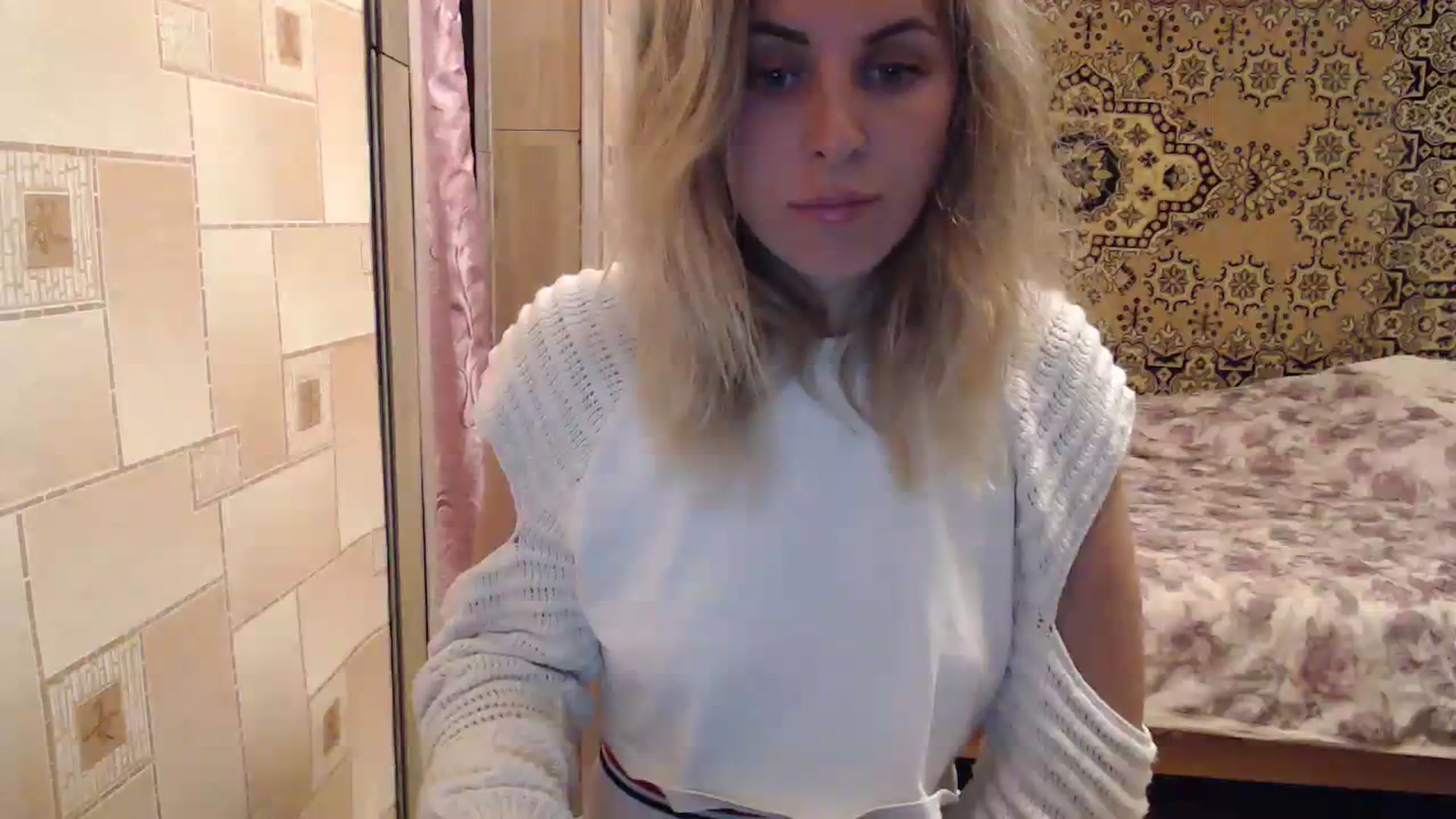 Gallery image thumbnail from Sicille's myfreecams stream on, 07/23/2023, 21:15 image 18 of 20
